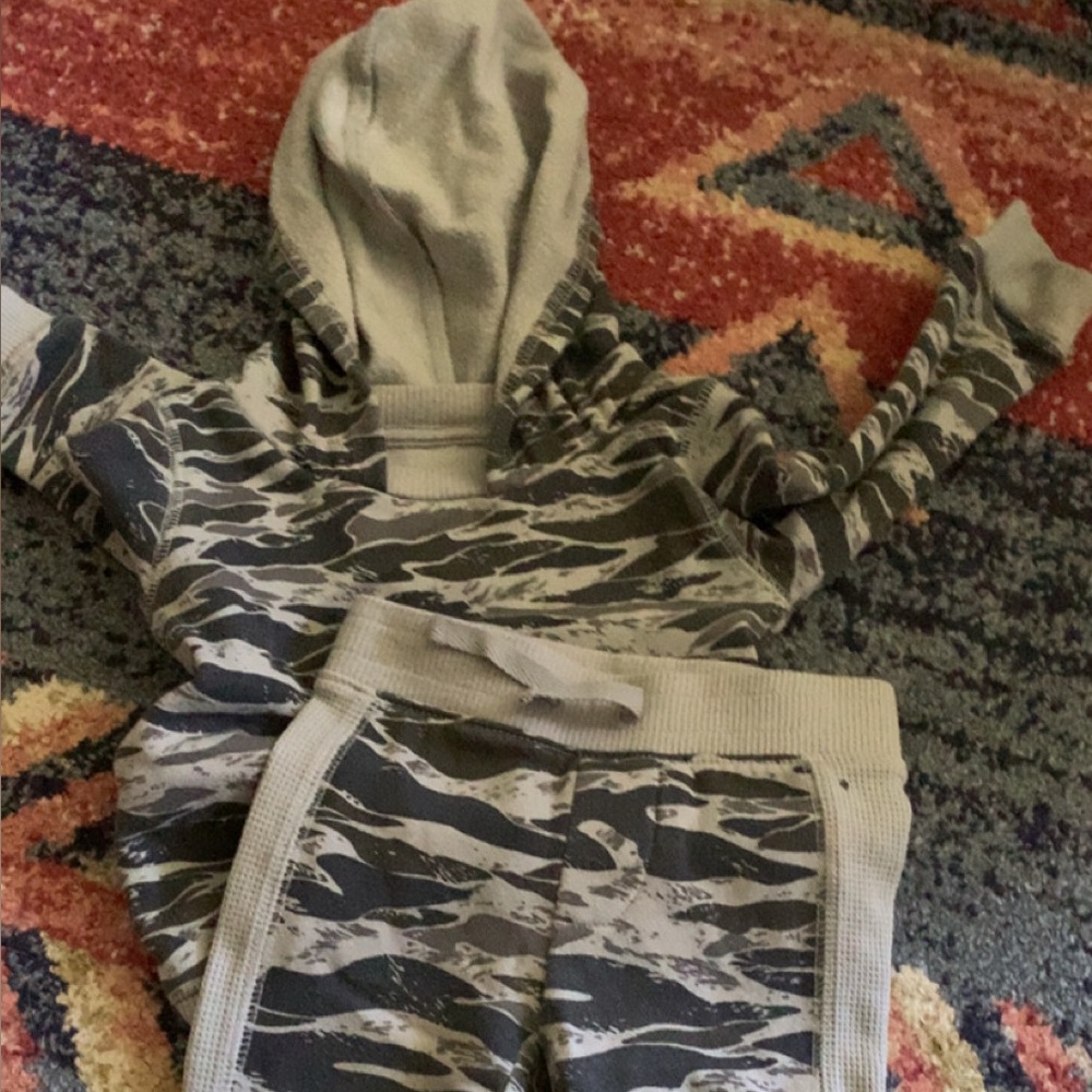Gray and Black Camouflage Hoodie and Pants Set